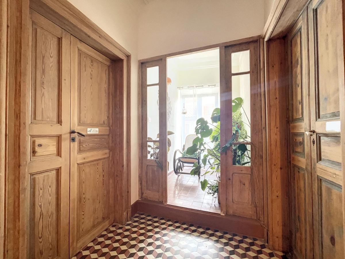 L'Oiseau Bleu Suite Merle Bleu Roubia Экстерьер фото